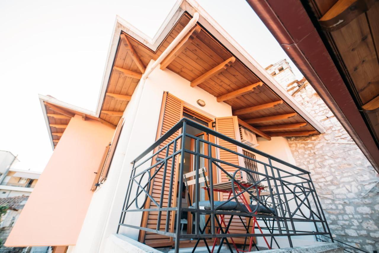 Muses Old Town Ioannina 2 Apartment ภายนอก รูปภาพ